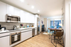Exclusive 2BR Apt Downtown Seaport - ALX-721